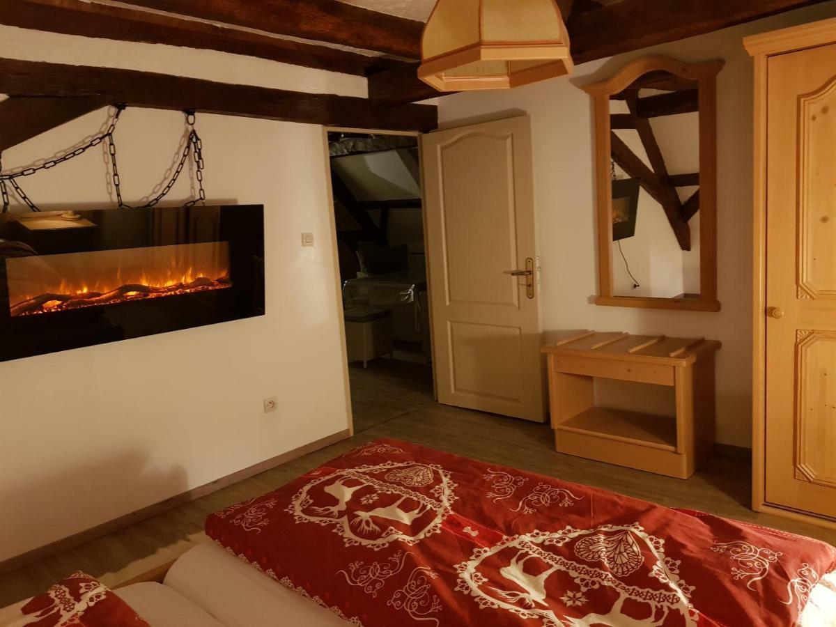 Erbrech Organisation Apartman Waldhambach Kültér fotó