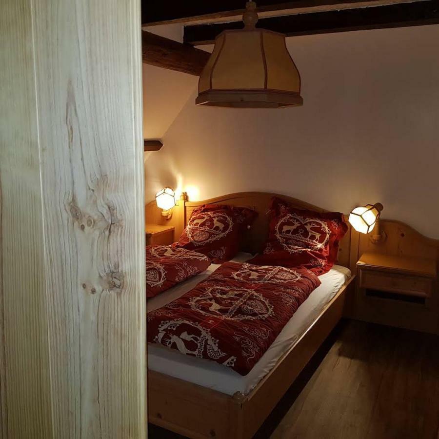 Erbrech Organisation Apartman Waldhambach Kültér fotó